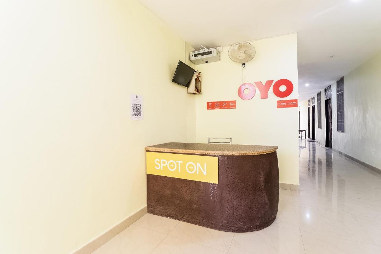 สปอต ออน 63000 โฮเต็ล Ss พลาซา Hotel Banthra Sikandarpur ภายนอก รูปภาพ